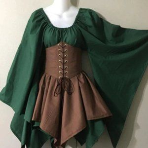 Vintage Palace Victorian Medieval Costume Women